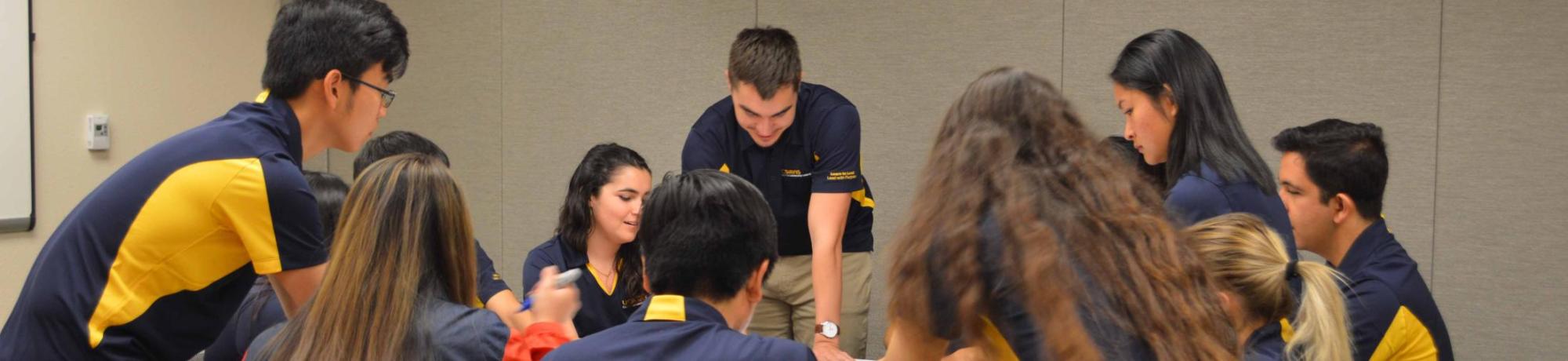 19-20 Intern Training Photo